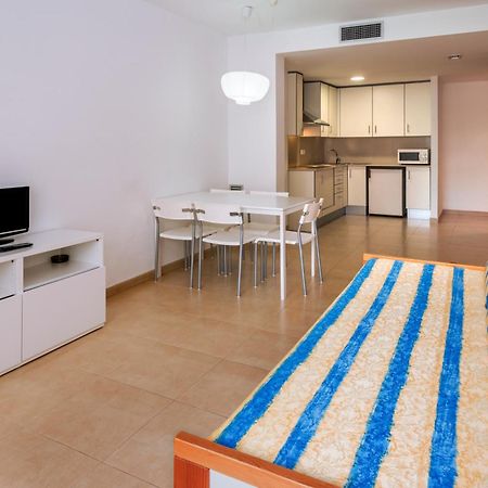 Apartments Sorrabona ปิเนดาเดมาร์ ภายนอก รูปภาพ