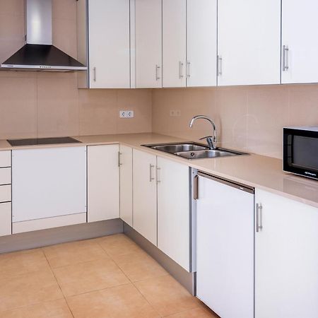 Apartments Sorrabona ปิเนดาเดมาร์ ภายนอก รูปภาพ