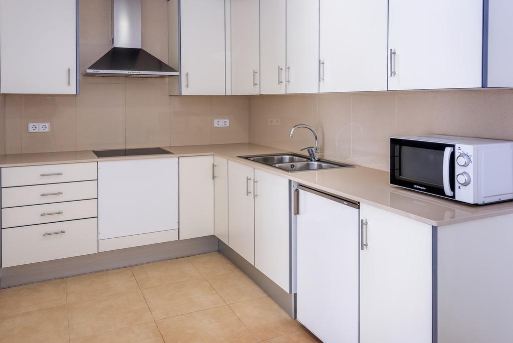 Apartments Sorrabona ปิเนดาเดมาร์ ห้อง รูปภาพ