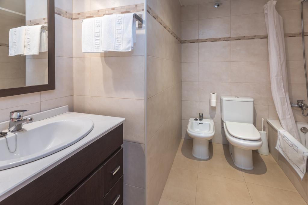 Apartments Sorrabona ปิเนดาเดมาร์ ภายนอก รูปภาพ