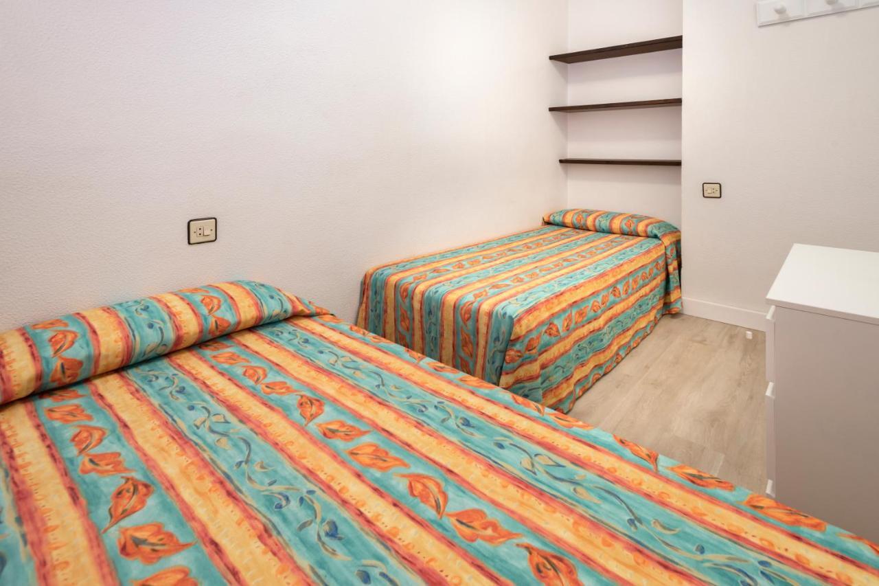 Apartments Sorrabona ปิเนดาเดมาร์ ภายนอก รูปภาพ